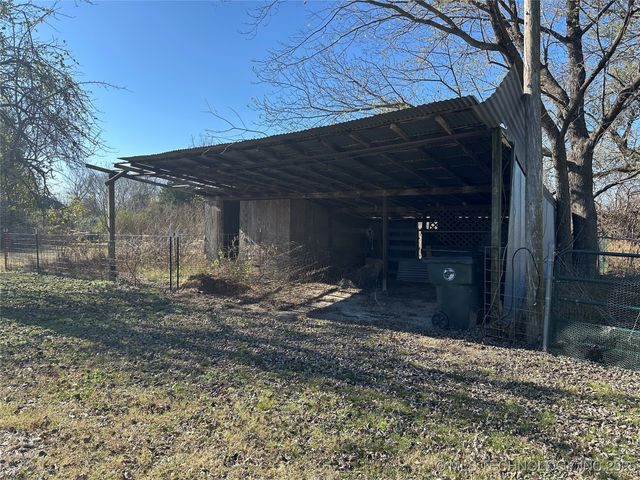 12510 Gun Club Road, Okmulgee, OK 74447