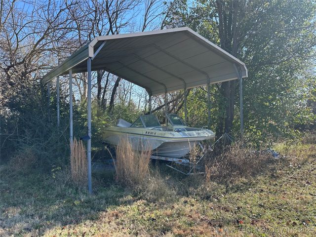 12510 Gun Club Road, Okmulgee, OK 74447