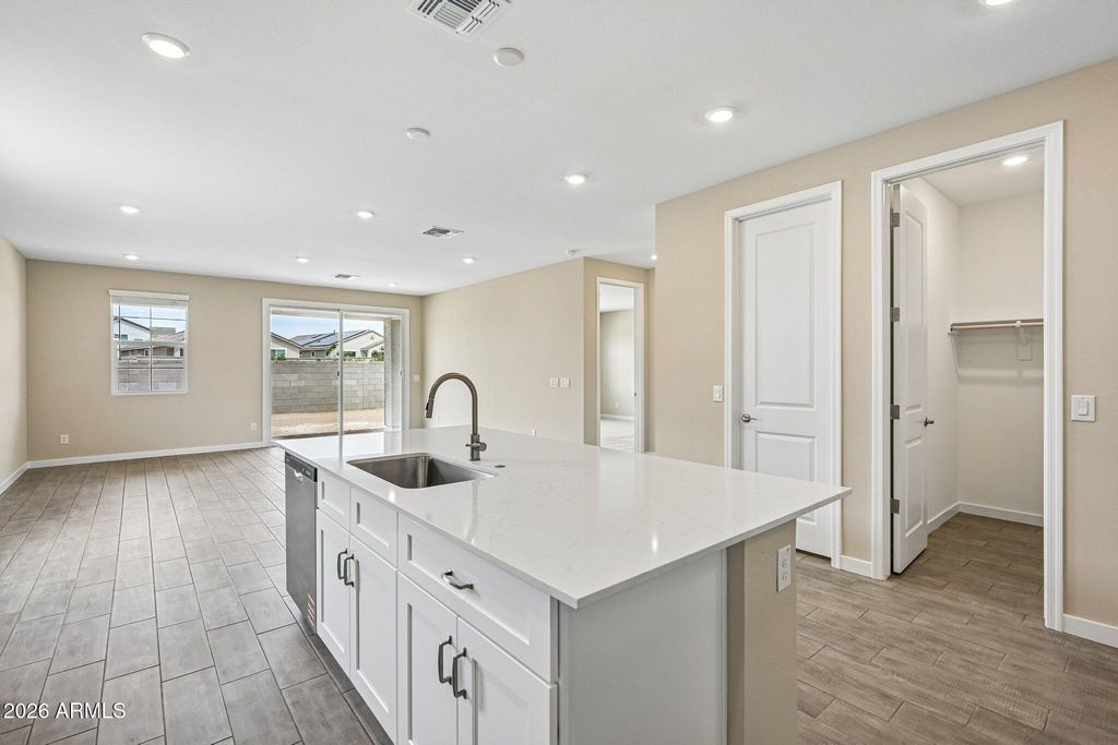 24170 W ATLANTIS Way, Buckeye, AZ 85326 — photo 4