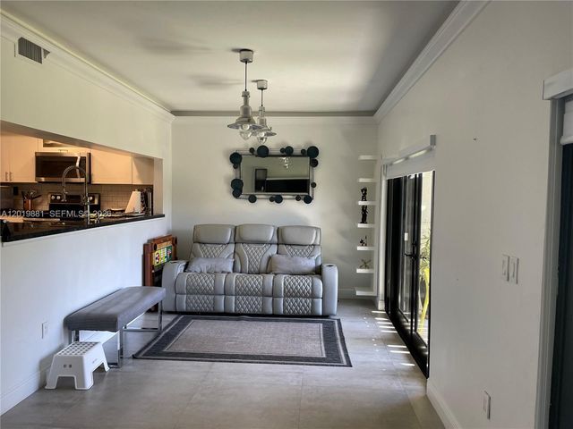 7345 SW 148th Ct, Miami, FL 33193