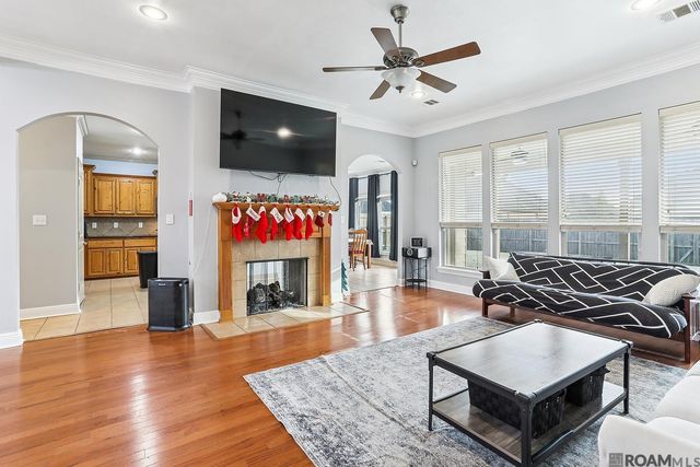 2970 Majestic Oaks Ave, Zachary, LA 70791