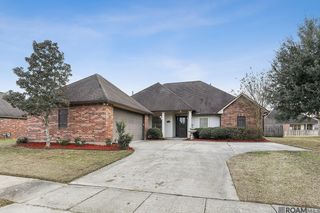 2970 Majestic Oaks Ave, Zachary, LA 70791
