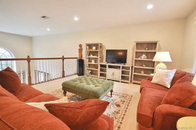 445 Bardini Drive, Melville, NY 11747