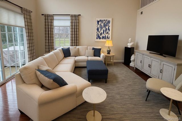 445 Bardini Drive, Melville, NY 11747