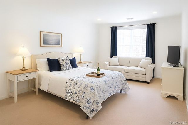 445 Bardini Drive, Melville, NY 11747