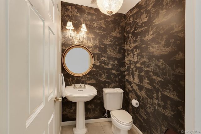 445 Bardini Drive, Melville, NY 11747