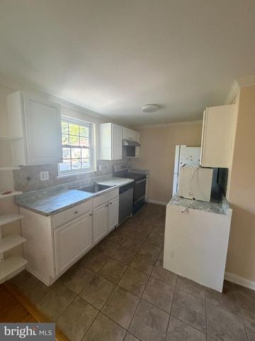 3331 WYNDALE CT, Woodbridge, VA 22192