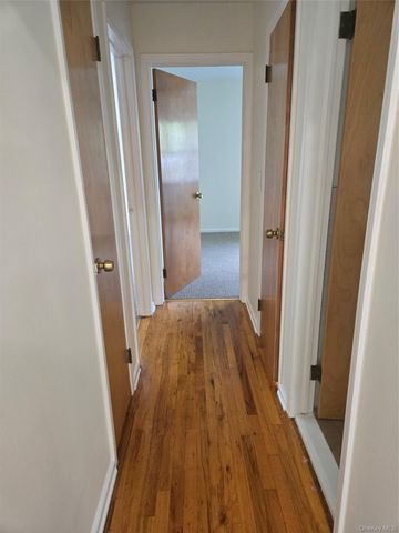 11 Columbia Avenue, East Rockaway, NY 11518