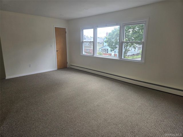 11 Columbia Avenue, East Rockaway, NY 11518