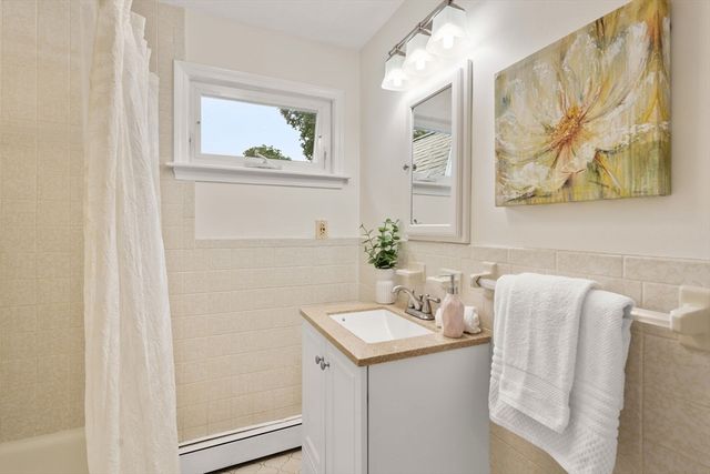 289 Waverley Avenue 2, Watertown, MA 02472