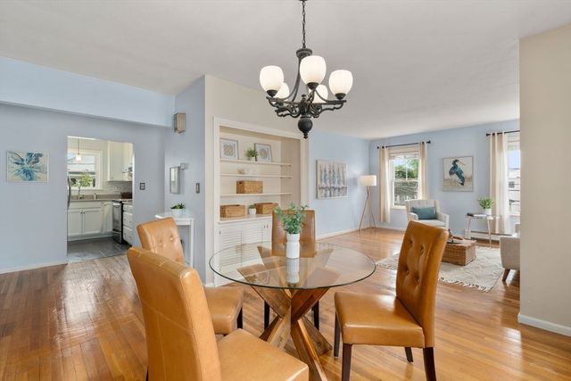 289 Waverley Avenue 2, Watertown, MA 02472