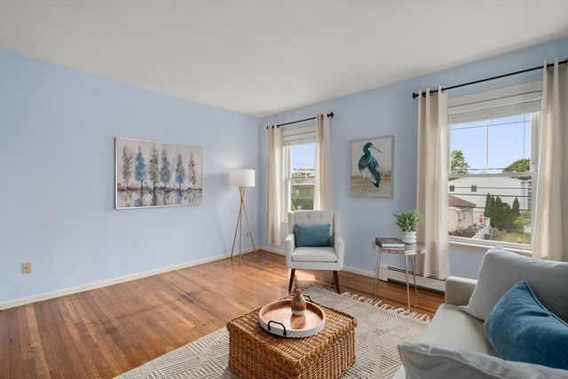 289 Waverley Avenue 2, Watertown, MA 02472