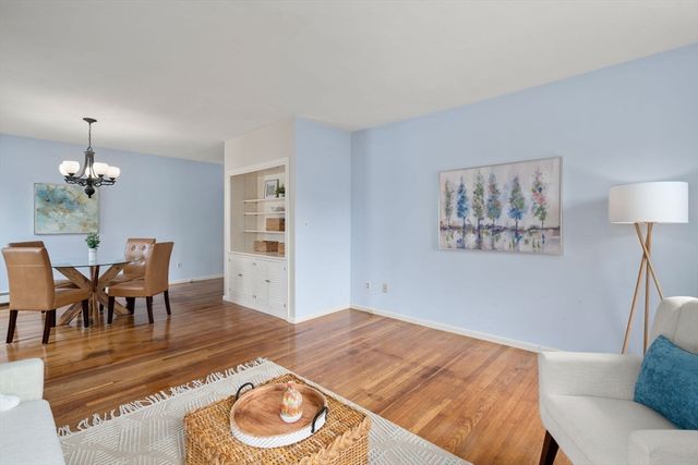 289 Waverley Avenue 2, Watertown, MA 02472