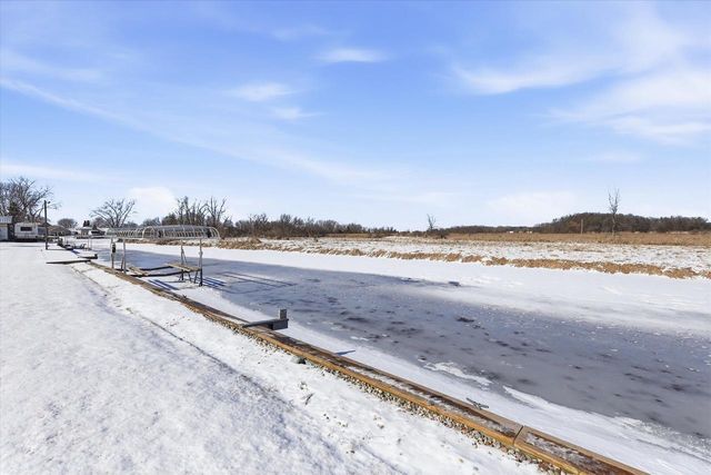 744 TWIN HARBOR DRIVE, Winneconne, WI 54986