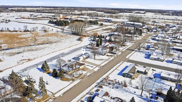 744 TWIN HARBOR DRIVE, Winneconne, WI 54986
