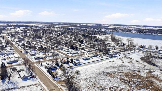 744 TWIN HARBOR DRIVE, Winneconne, WI 54986