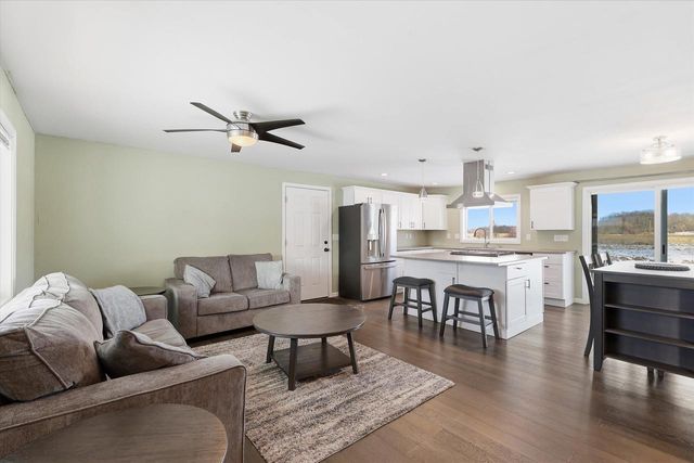 744 TWIN HARBOR DRIVE, Winneconne, WI 54986