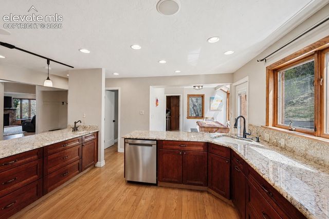 711 S Bear Paw Lane, Colorado Springs, CO 80906