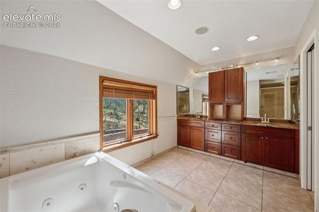 711 S Bear Paw Lane, Colorado Springs, CO 80906