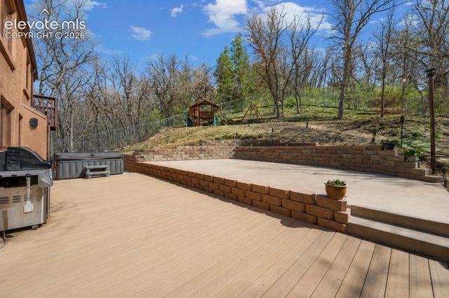 711 S Bear Paw Lane, Colorado Springs, CO 80906