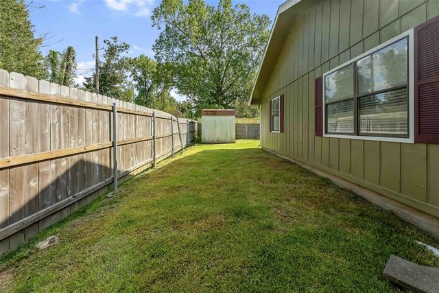 4249 Holly Hill Court, Lake Charles, LA 70605