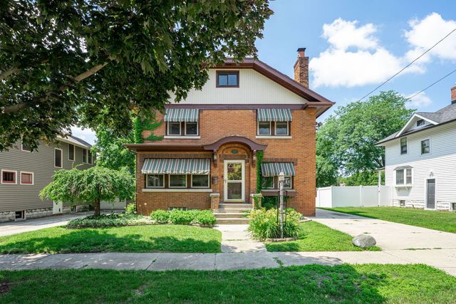 228 N LONDON Avenue, Rockford, IL 61107