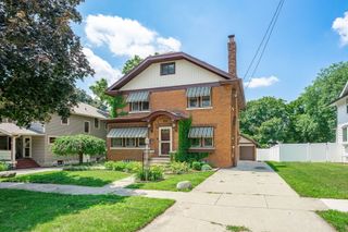 228 N LONDON Avenue, Rockford, IL 61107