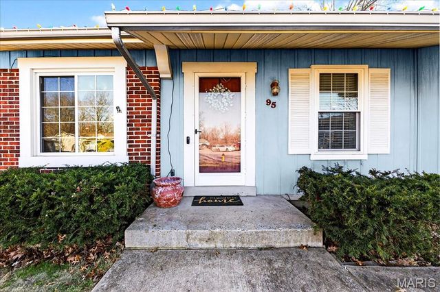 95 Elk Run Drive, Eureka, MO 63025