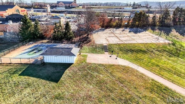 95 Elk Run Drive, Eureka, MO 63025