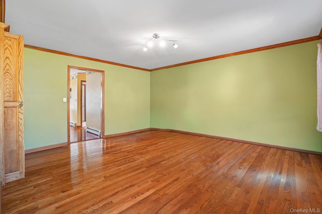 104 Stowe Drive, Poughquag, NY 12570