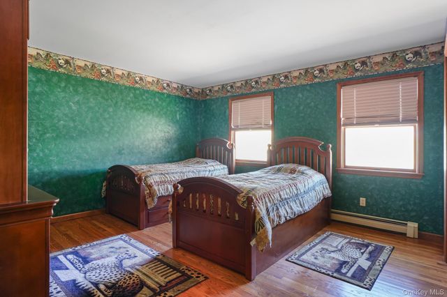 104 Stowe Drive, Poughquag, NY 12570