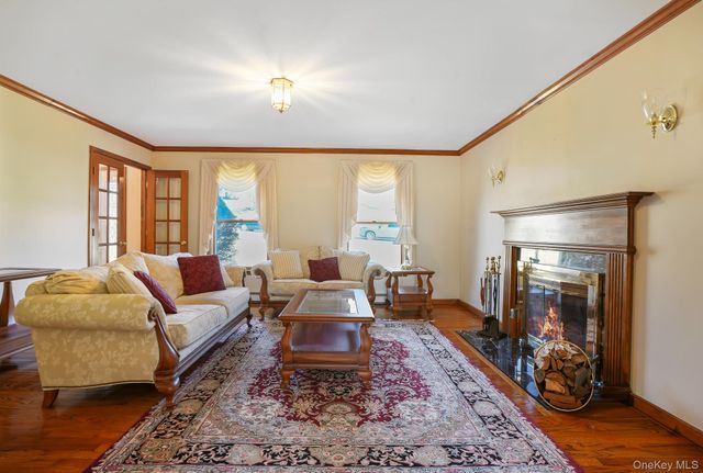 104 Stowe Drive, Poughquag, NY 12570