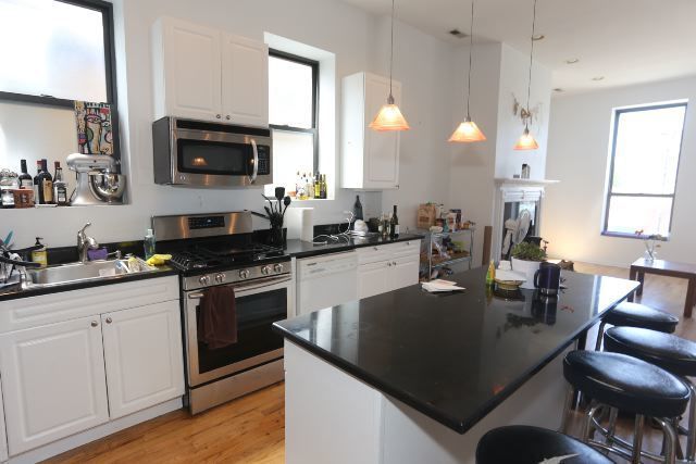 1753 W CHICAGO Avenue 2, Chicago, IL 60622