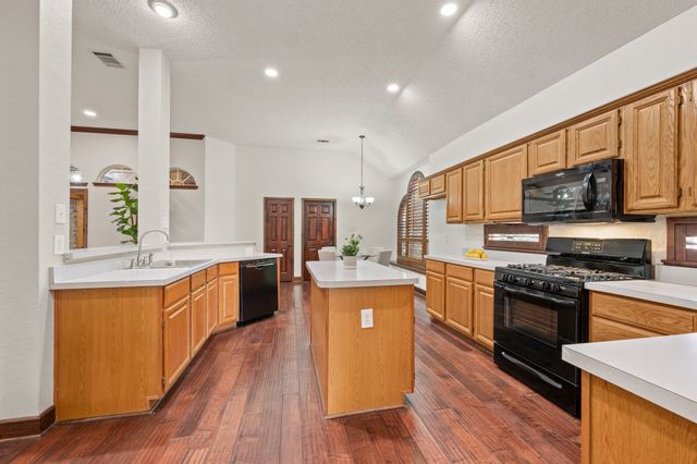 1001 Homestead Trail, Allen, TX 75002