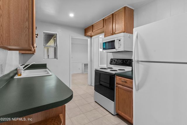 4611 WESTFIELD Road, Jacksonville, FL 32210