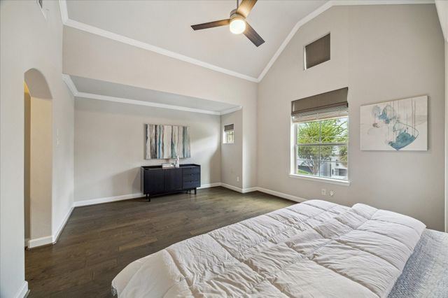 5213 Rose Street, Houston, TX 77007