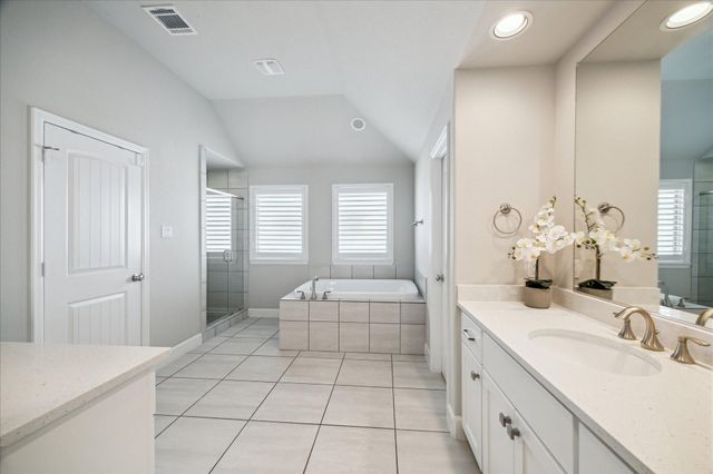 5213 Rose Street, Houston, TX 77007