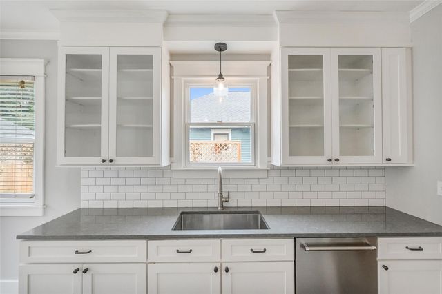 2507 Cortlandt Street, Houston, TX 77008