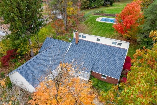 2411 55th Street NE, Canton, OH 44721