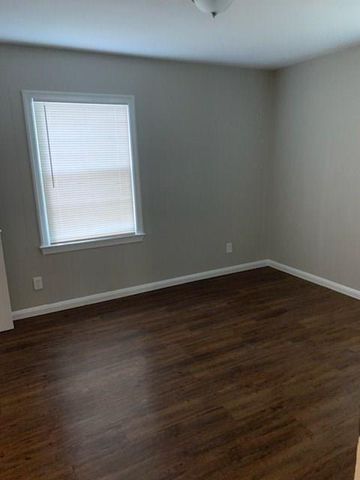 1003 Largo Street, Baytown, TX 77520