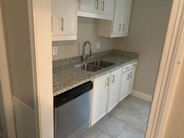 1003 Largo Street, Baytown, TX 77520