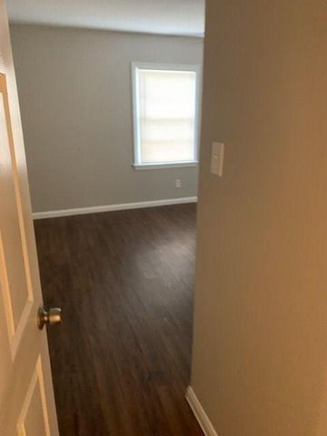 1003 Largo Street, Baytown, TX 77520