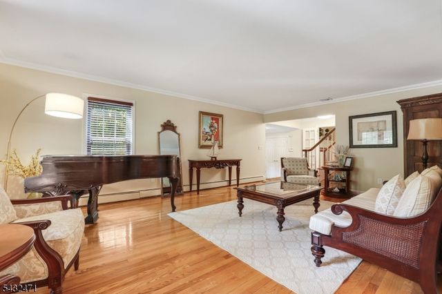 7 Pontiac Dr, Wayne Twp., NJ 07470