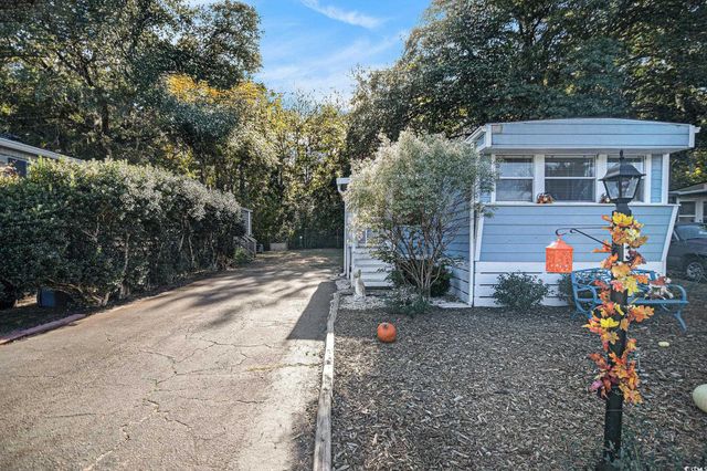 63 Saxon Ct., Murrells Inlet, SC 29576