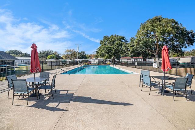 63 Saxon Ct., Murrells Inlet, SC 29576