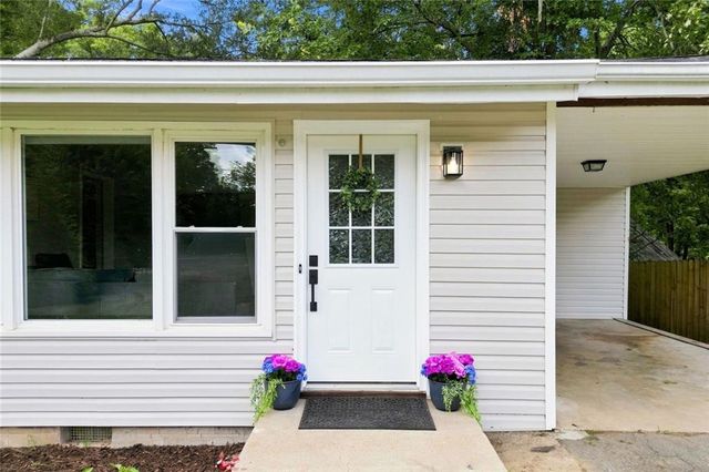 1960 Frank Lane SE, Marietta, GA 30060