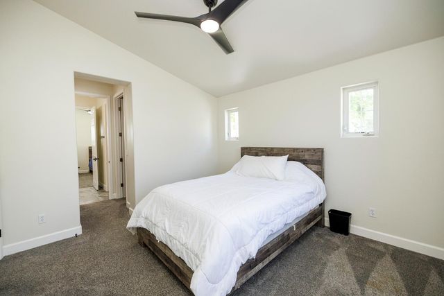 1682 Fairway Oaks Ct, Ripon, CA 95366