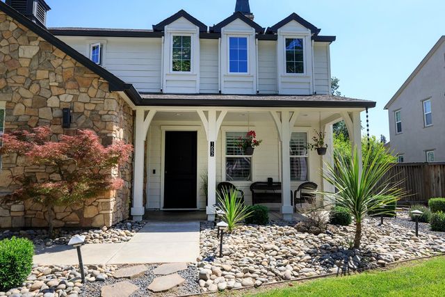 1682 Fairway Oaks Ct, Ripon, CA 95366