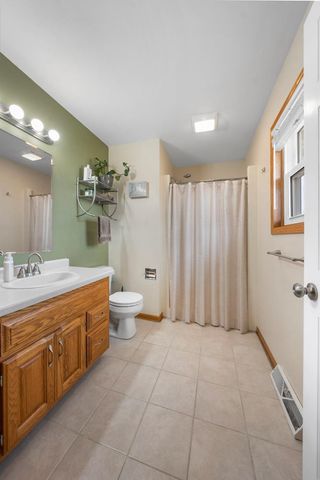 2028 COUPLES COURT, New Franken, WI 54229