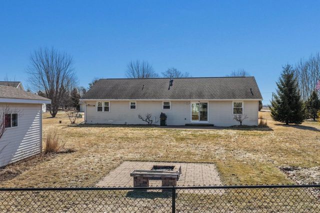 2028 COUPLES COURT, New Franken, WI 54229